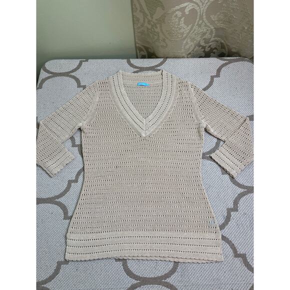 J. McLaughlin v-neckline loose knit 3/4 sleeve sweater, size small - Picture 1 of 12